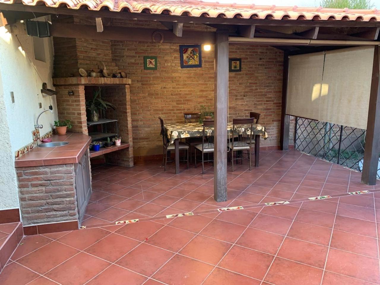 Apartamento Con Jardin Cochabamba Luaran gambar