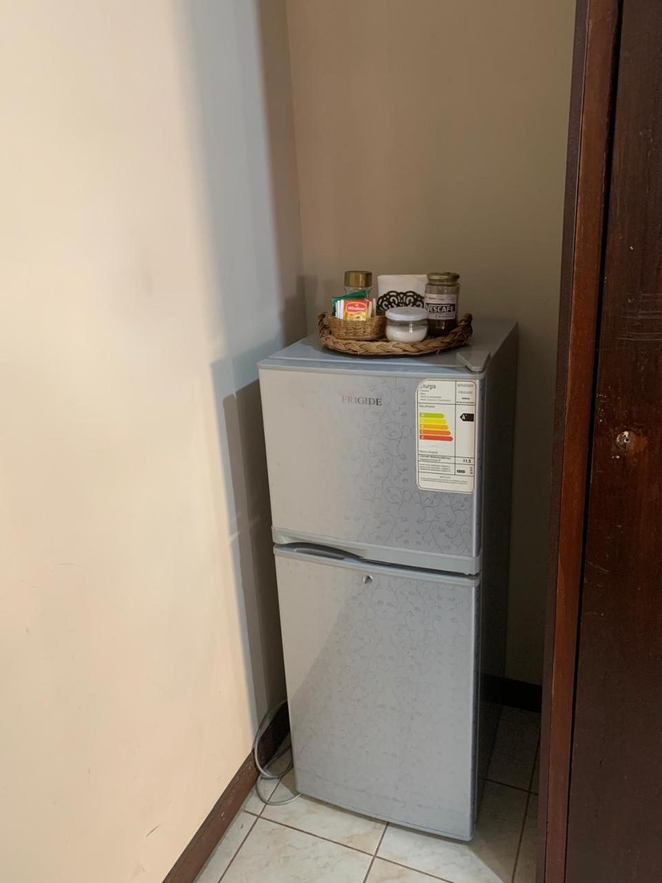 Apartamento Con Jardin Cochabamba Luaran gambar