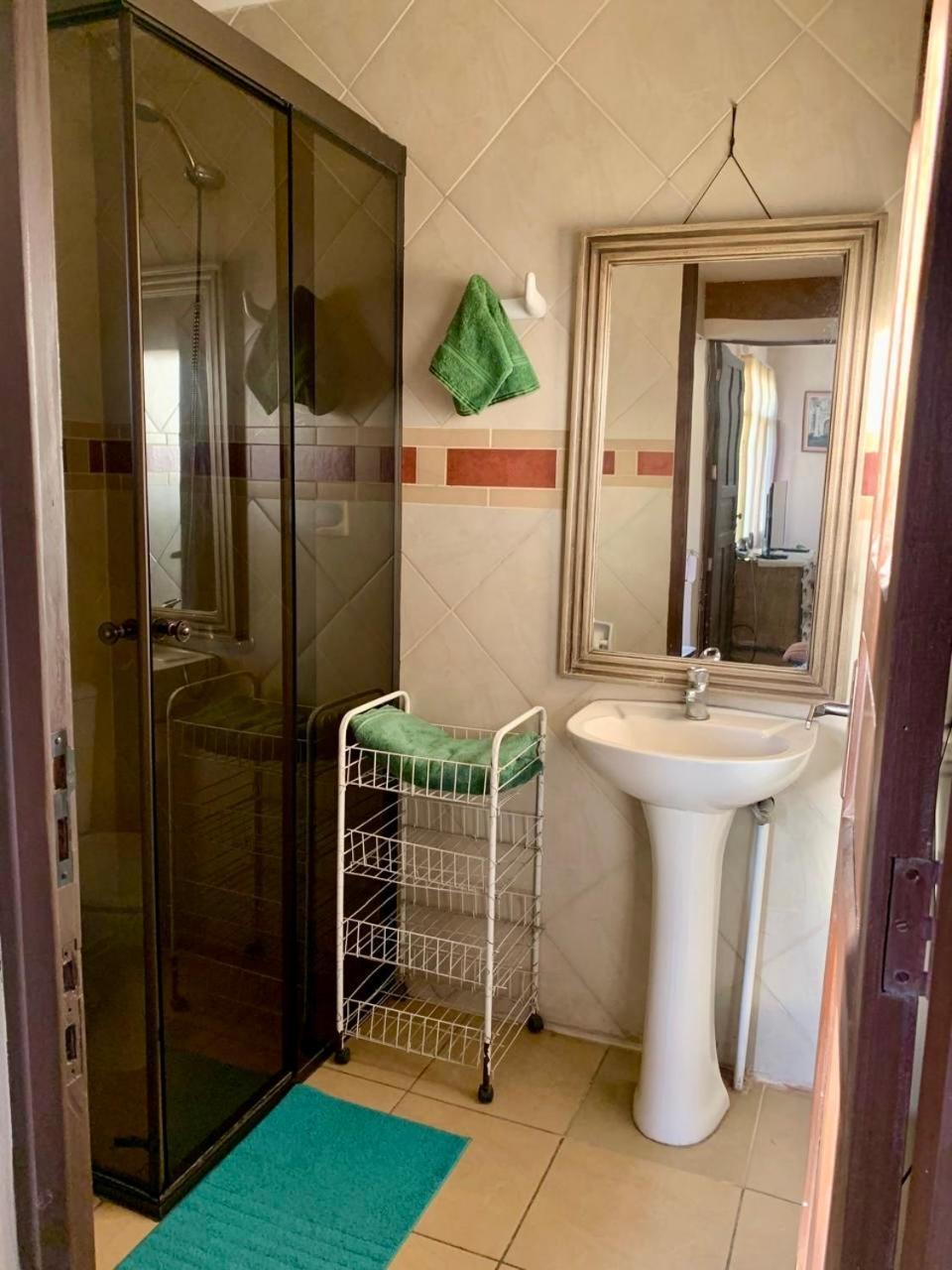 Apartamento Con Jardin Cochabamba Luaran gambar
